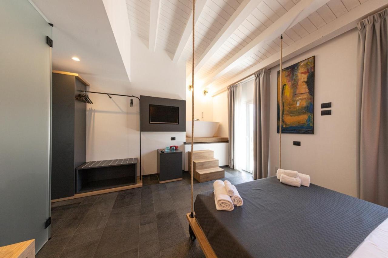 Villa Toto Resort Чефалу Екстериор снимка